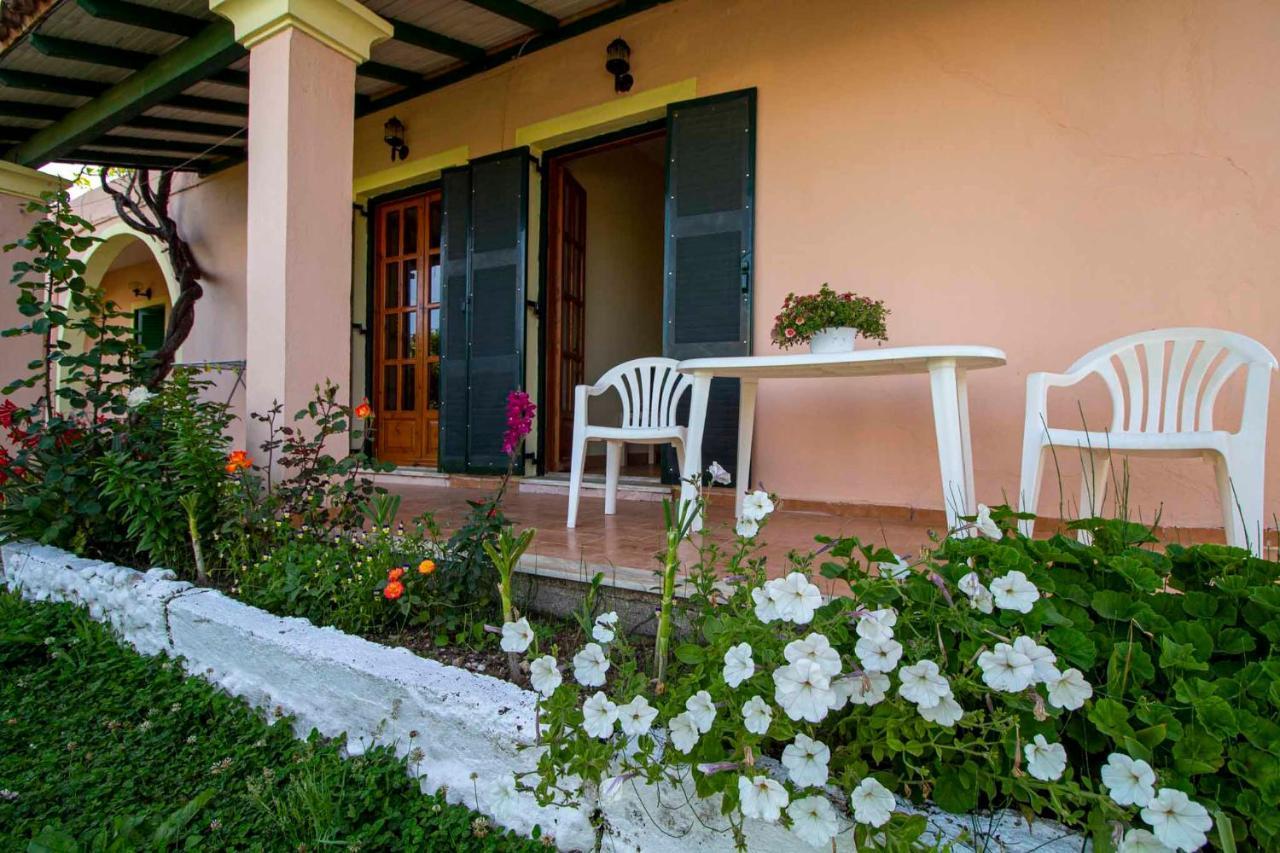 Tzoras‌ ‌Apartments‌ ‌Roda‌ ‌Corfu‌ Litheres Exterior photo