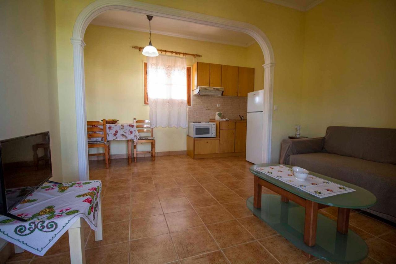 Tzoras‌ ‌Apartments‌ ‌Roda‌ ‌Corfu‌ Litheres Exterior photo