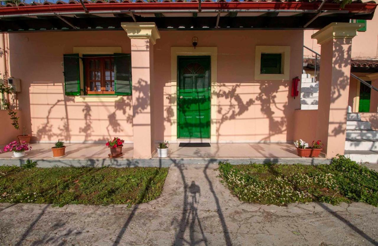 Tzoras‌ ‌Apartments‌ ‌Roda‌ ‌Corfu‌ Litheres Exterior photo