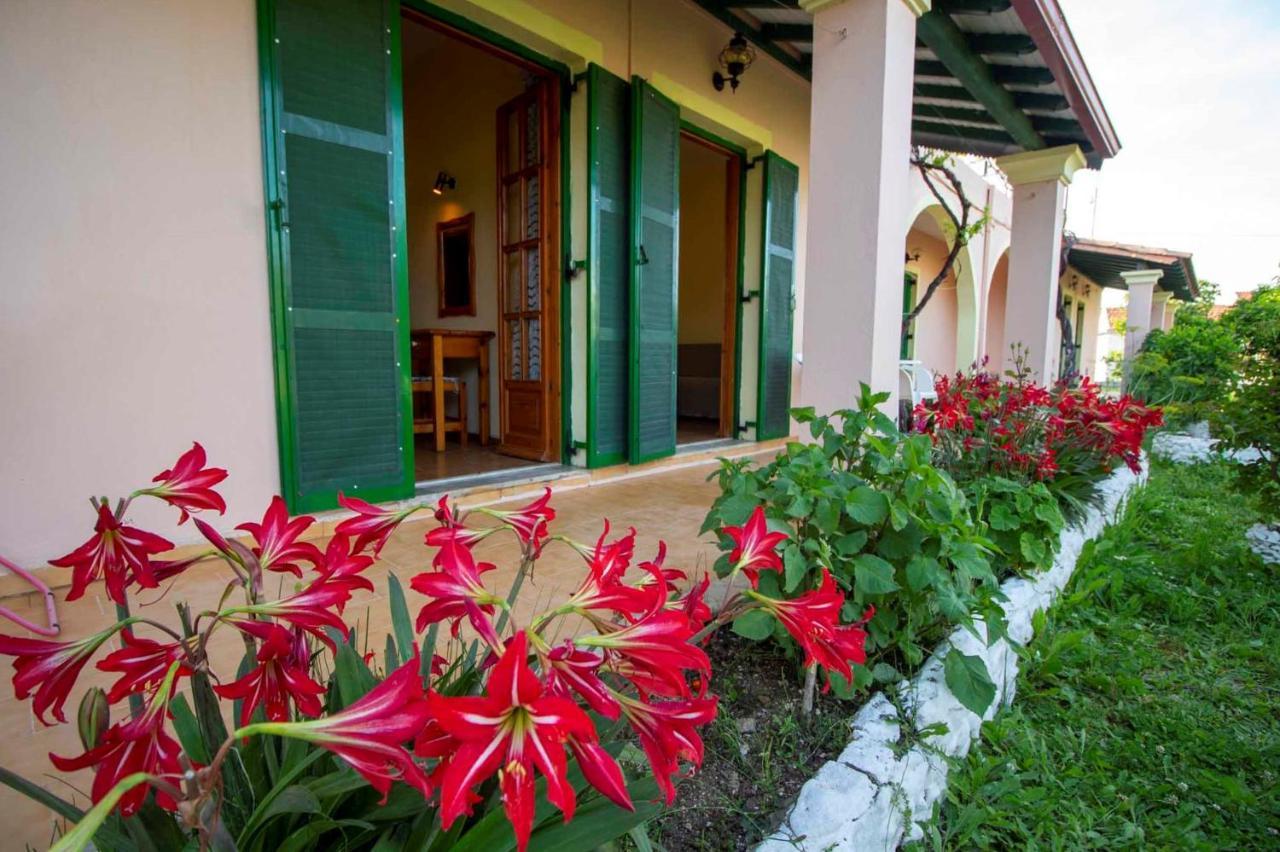 Tzoras‌ ‌Apartments‌ ‌Roda‌ ‌Corfu‌ Litheres Exterior photo