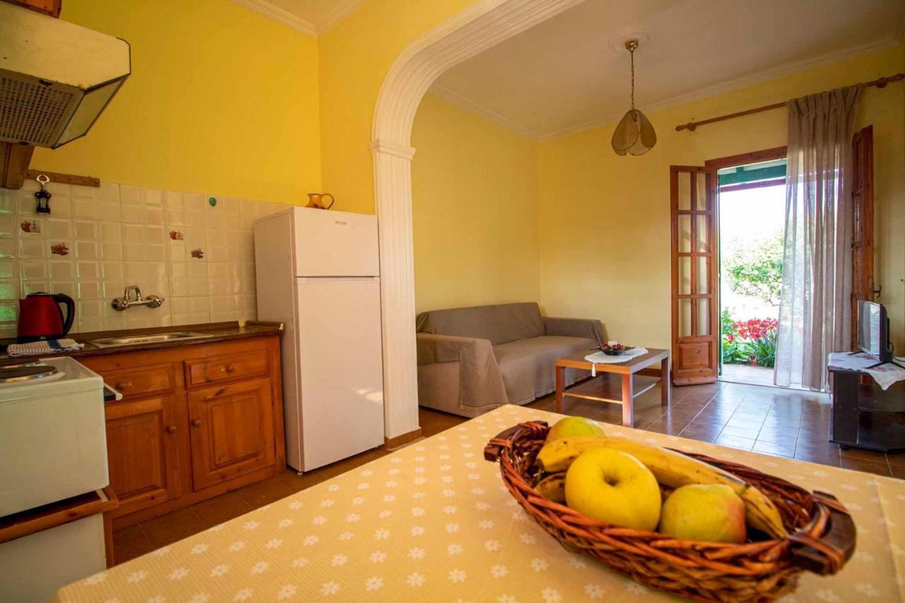 Tzoras‌ ‌Apartments‌ ‌Roda‌ ‌Corfu‌ Litheres Exterior photo